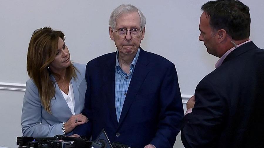 麥康奈爾僵住30秒　國會醫生：屬腦震盪康復期徵狀(路透社圖片)