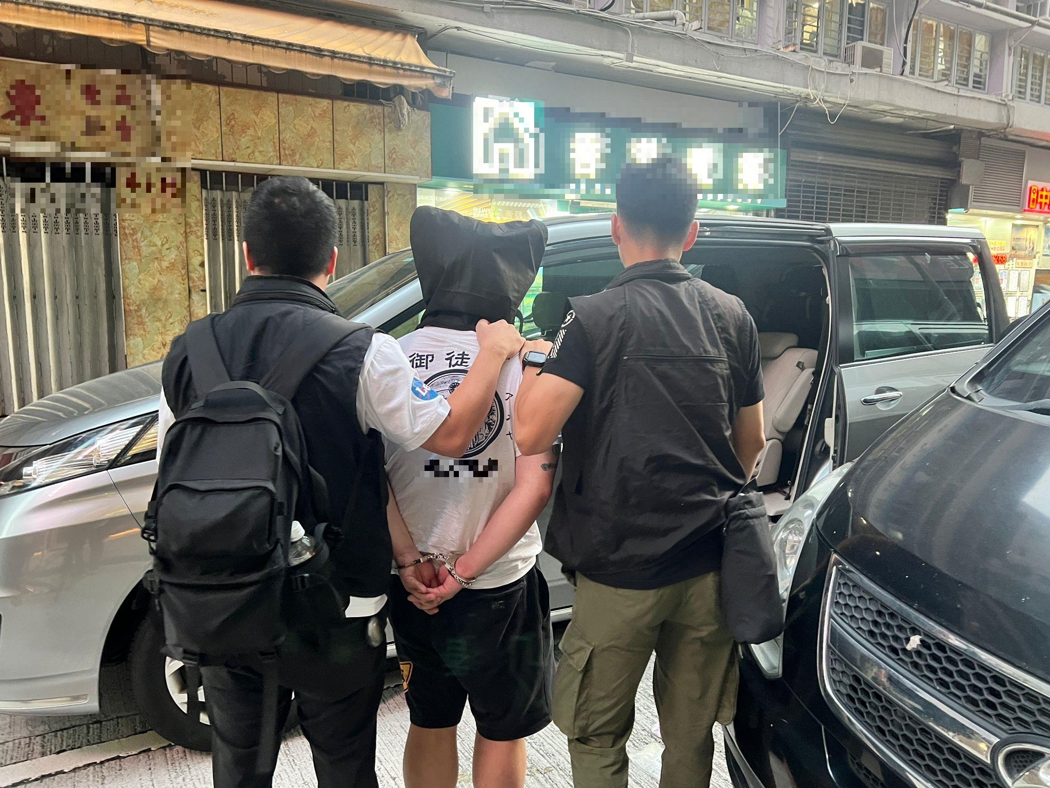 警搜大角咀單位拘兩男涉販毒　檢含THC四氫大麻酚糖果及電子煙油