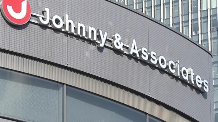 日本「尊尼」事務所花10億改名保命