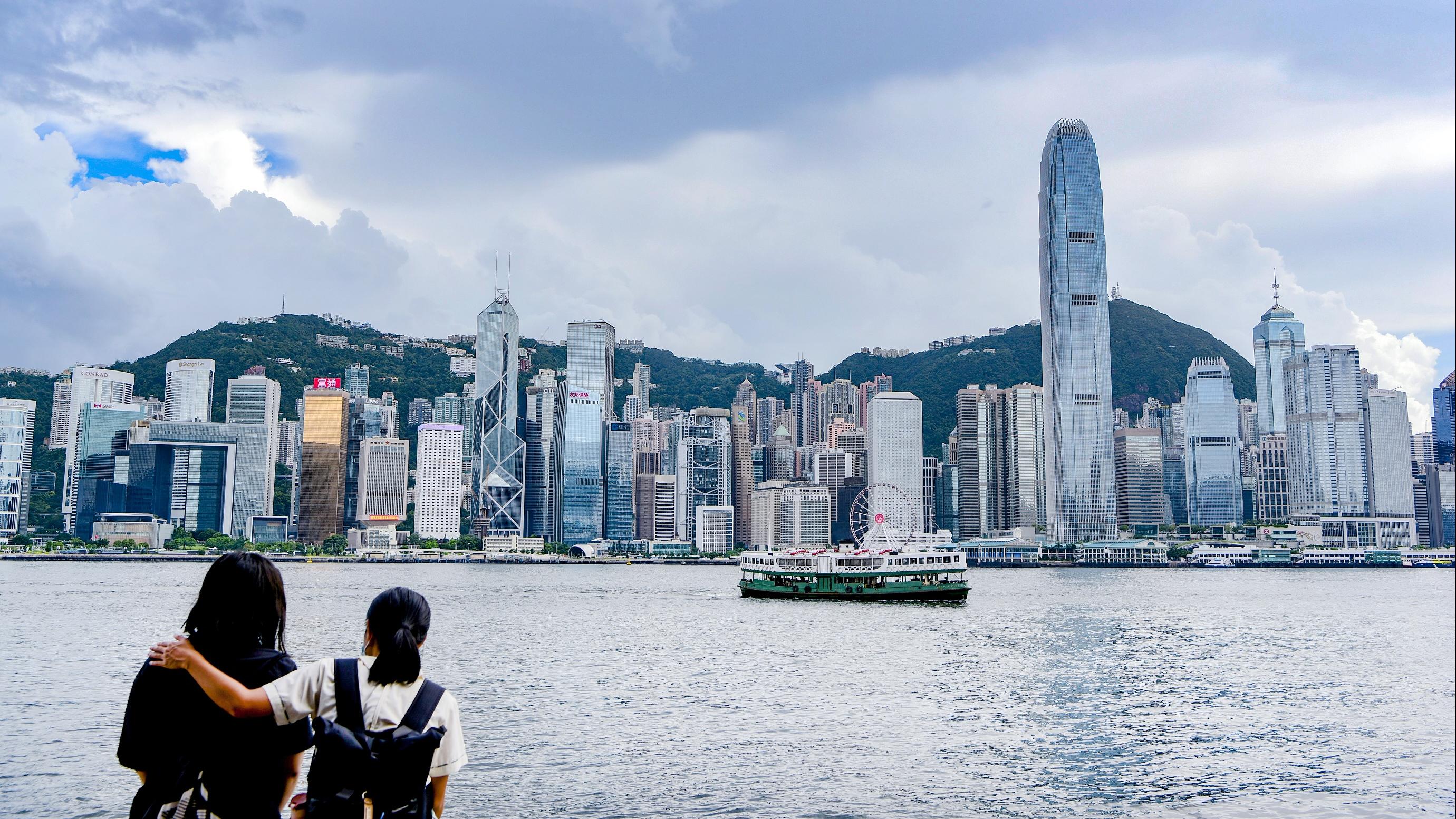 AXA安盛研究：港僅一成Z世代心靈豐盛 科技成癮加深孤獨感