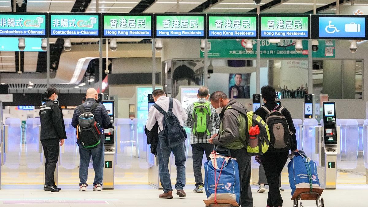 香園圍管制站周一早上7時恢復通關。(資料圖片／李睿哲攝)