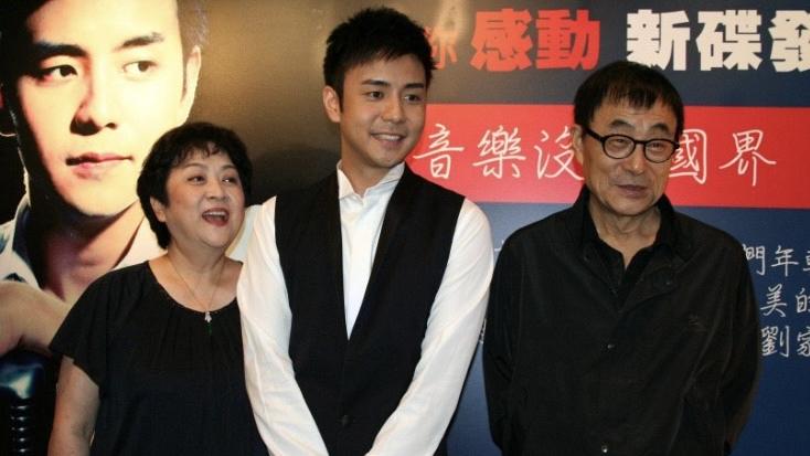 劉家昌轟甄珍母子無情奪產 兒子章立衡貼牽牛圖反擊