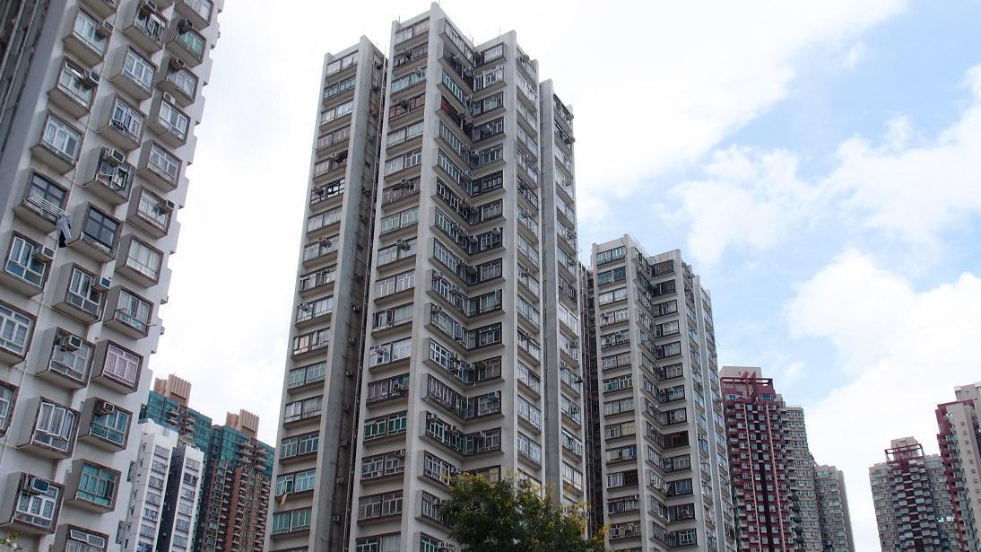 位於元朗市中心的好順意大廈，最新錄兩房戶蝕讓成交，樓價4年間貶值逾半球。