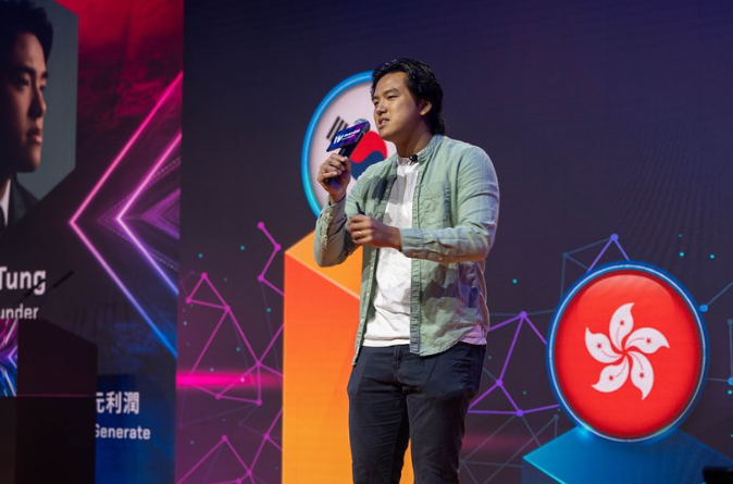 警方機場拘28歲抵港男子   消息︰OTC東館負責人蔡曉東。