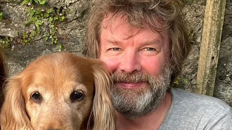 英女校驚爆性侵 多名學生稱受辱 數學老師被捕前途盡毀 最終結局大反轉