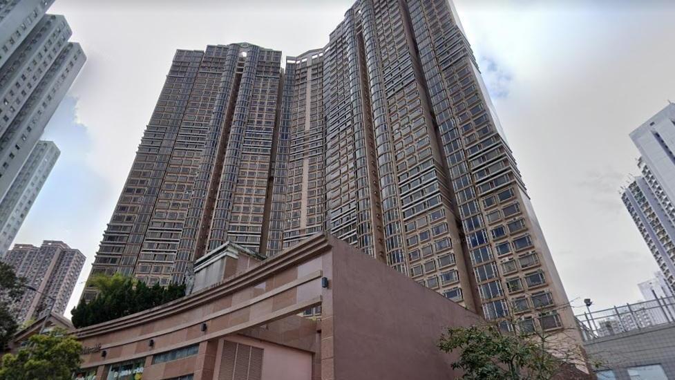 馬鞍山雅濤居錄本月首宗二手買賣成交，兩房中層園景戶以590萬元易手，呎價1.2萬元水平。