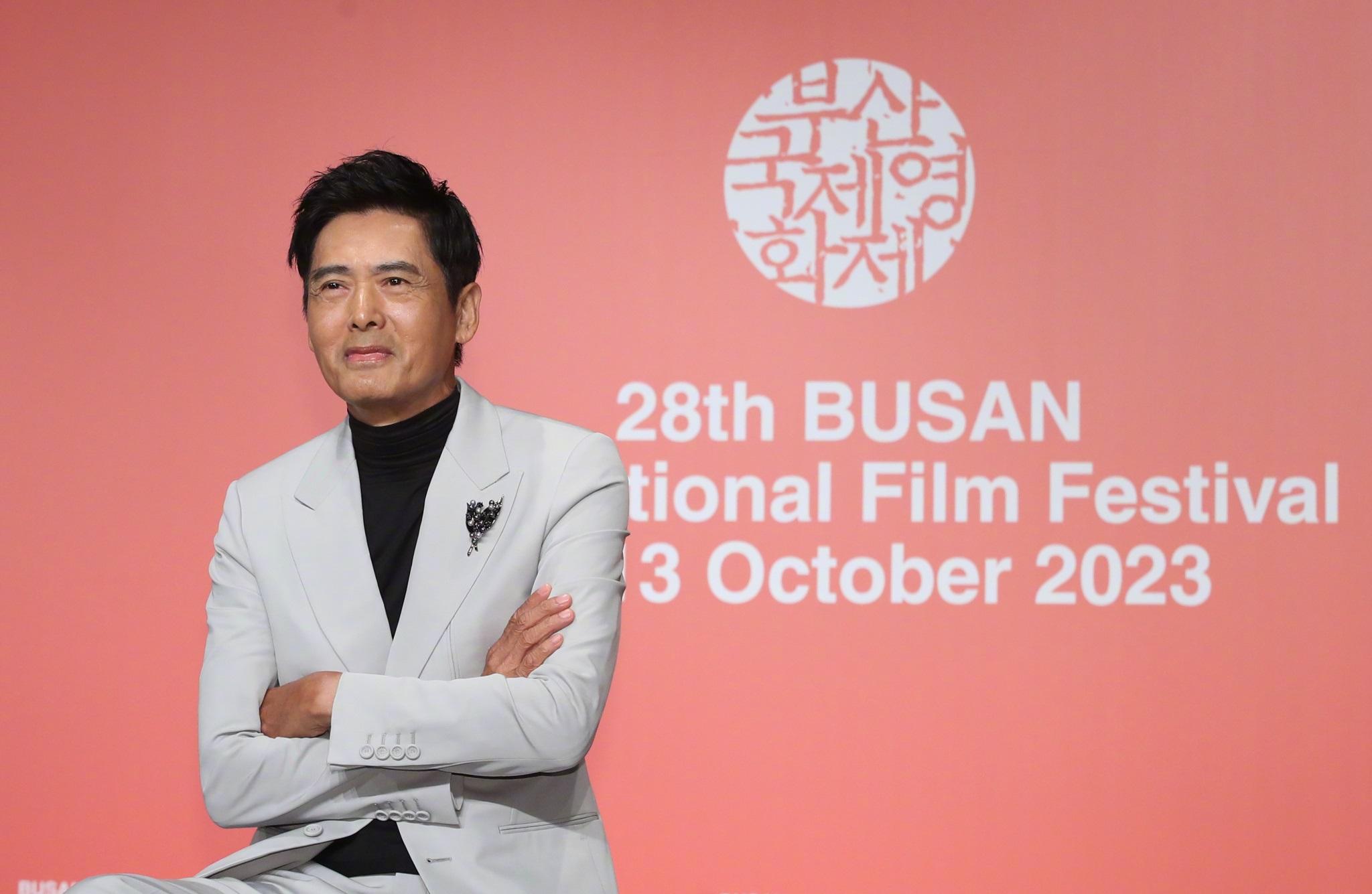 釜山電影節｜周潤發讚韓國創作自由度高 稱香港劇本受限制要多重審批