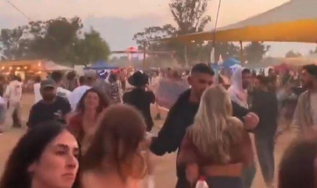 以巴衝突音樂節發現260具遺體，醫護形容大屠殺，有倖存者躲灌木叢避禍。(X)