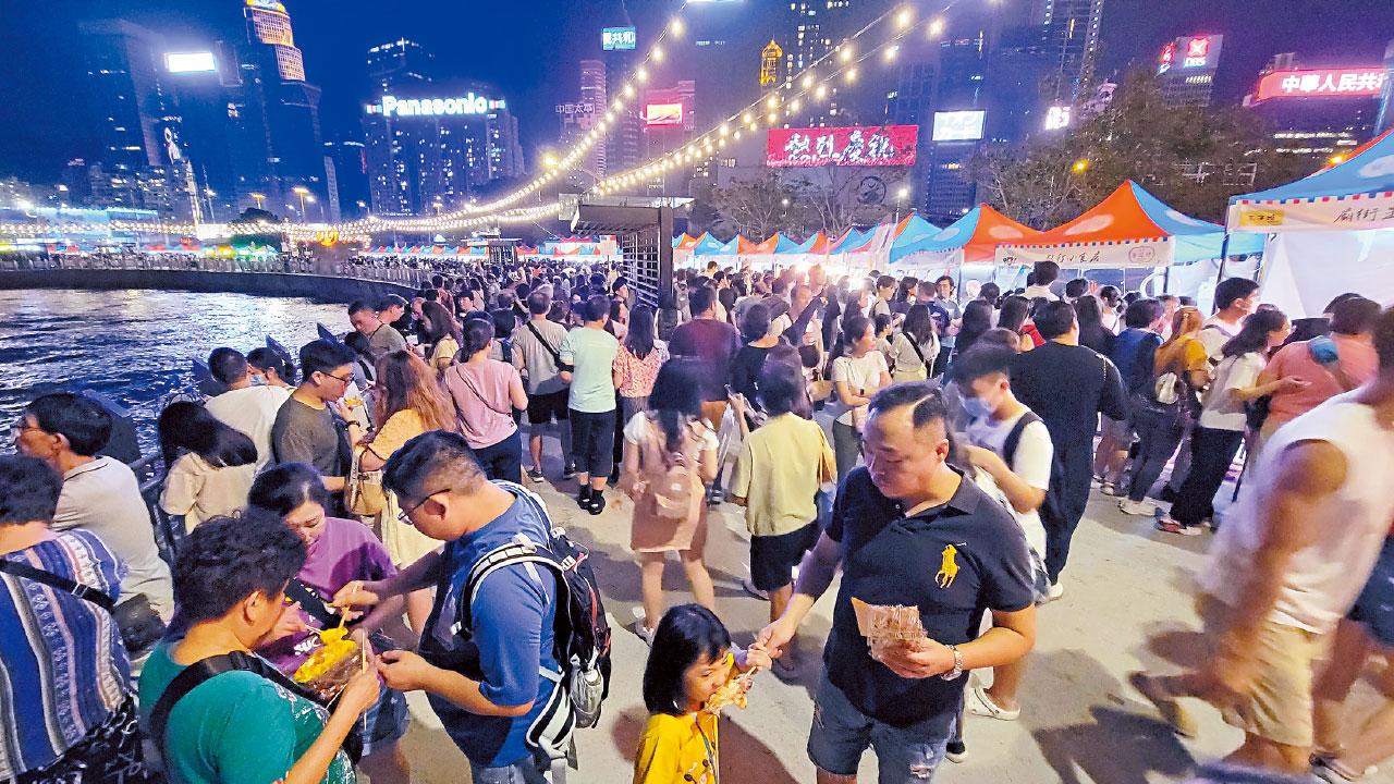 中秋國慶海濱夜市大收旺場 業界商戶促恆常化加強配套吸旅客