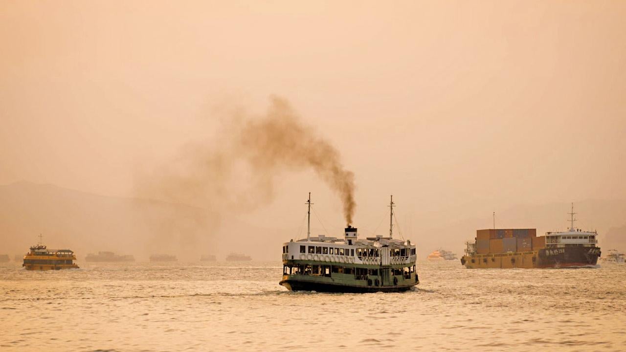 颱風小犬今變超強颱風 天文台︰路徑強度存變數