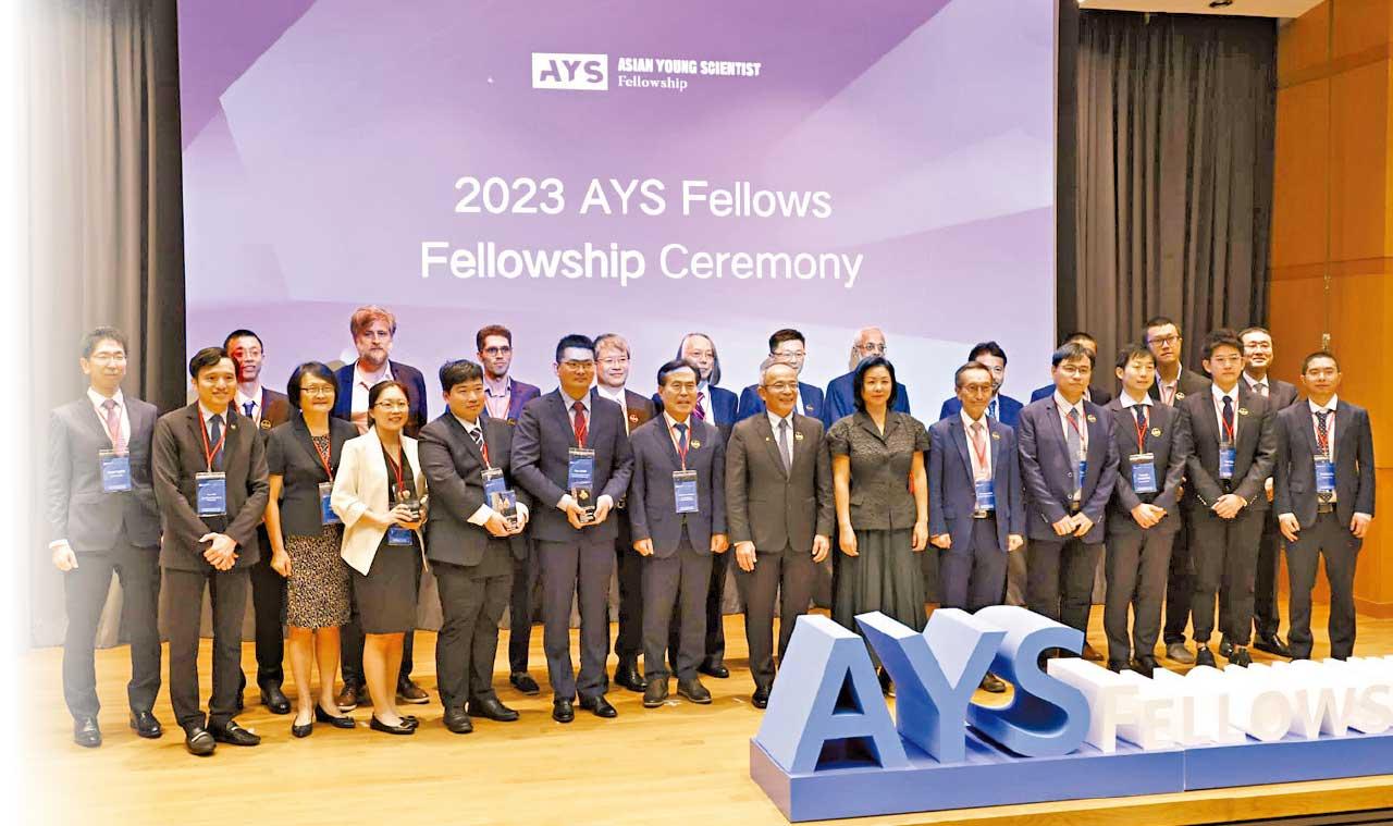 首屆亞洲青年科學家基金項目年度會議在港舉行 12科學家獲獎 港佔3席