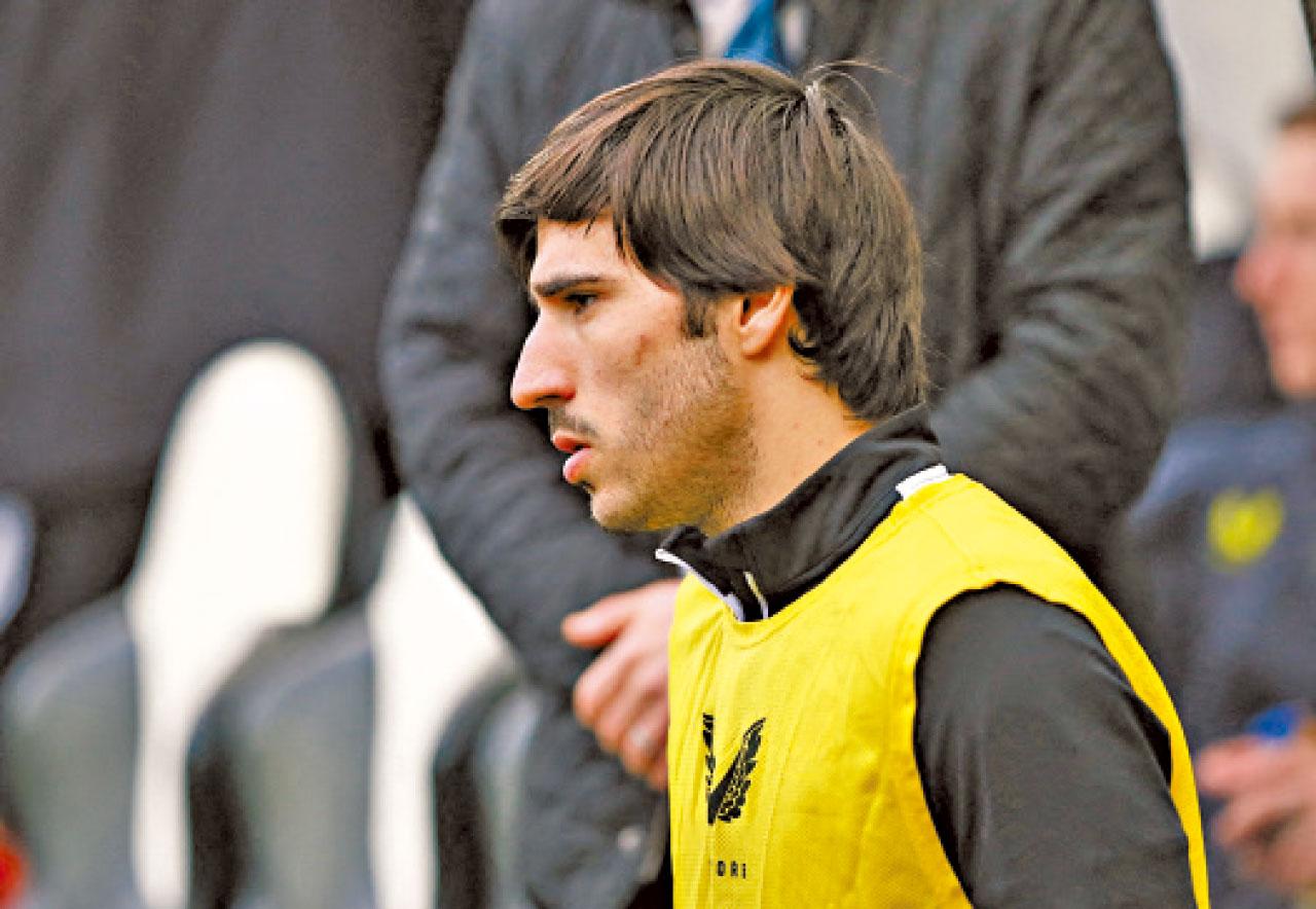 賭波精阻唔到黑白兵