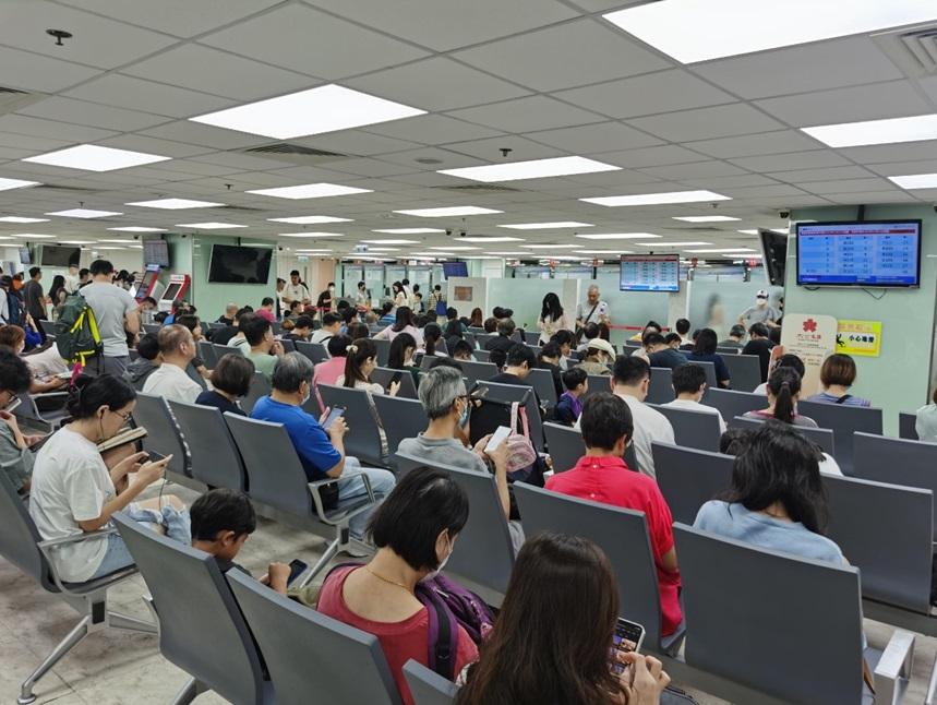 回鄉證｜過期回鄉證有效期延至12月底　中旅證件服務提醒儘早換證