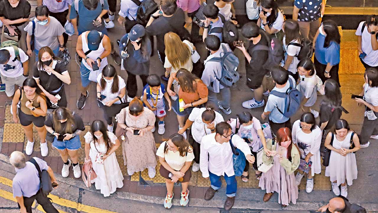 億萬富豪最多城市 港躋身第八 港富裕階層平均33歲成百萬富翁 六成靠儲蓄