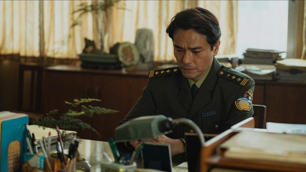 第八個嫌疑人｜林家棟負傷堅持拍18小時無怨言 力撐導演李子俊