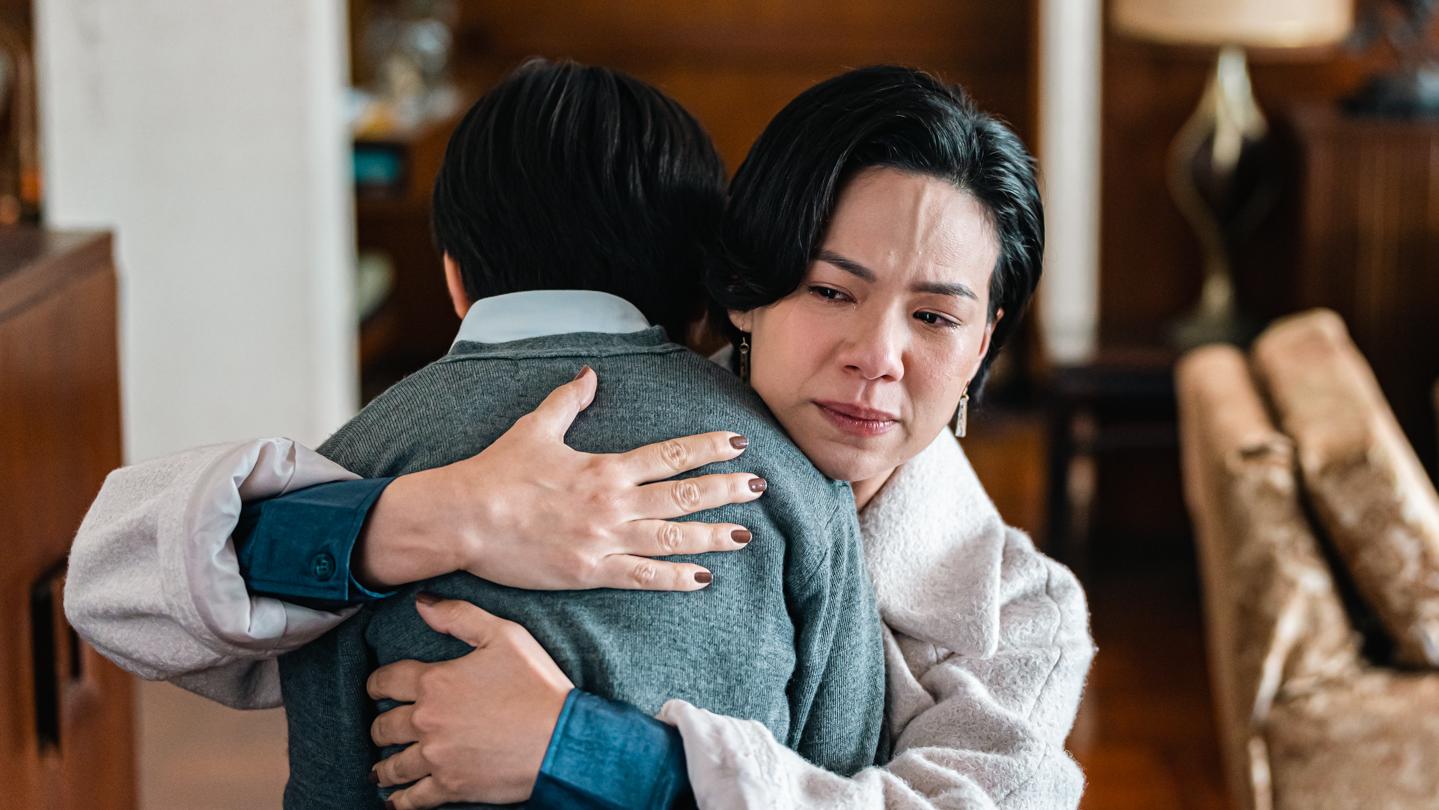 年少日記｜初為人母韋羅莎心痛小演員被打 小演員何珀廉戲內不斷狂喊 