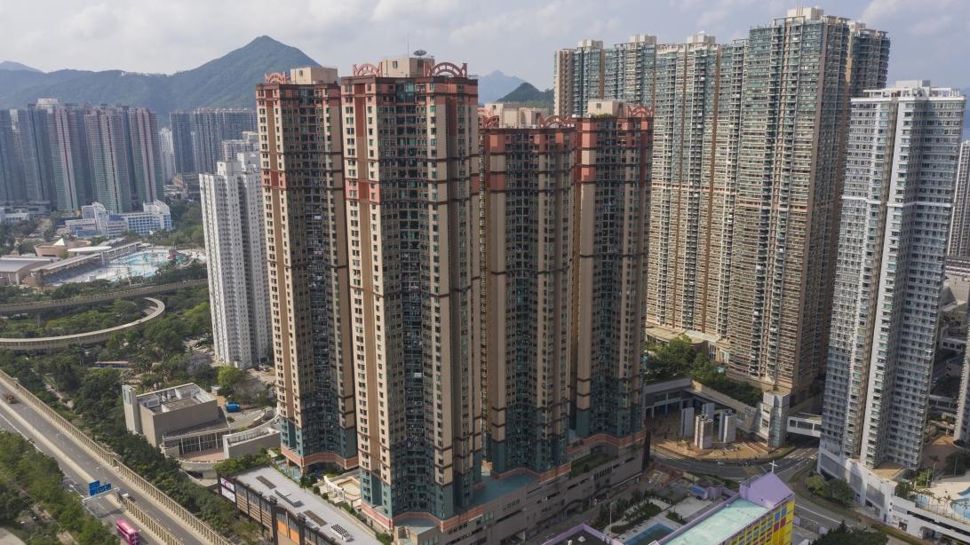 施政報告2023｜仲量聯行：「減辣」屬「半桶水」 明年樓市難樂觀(附三大穩定樓價建議)