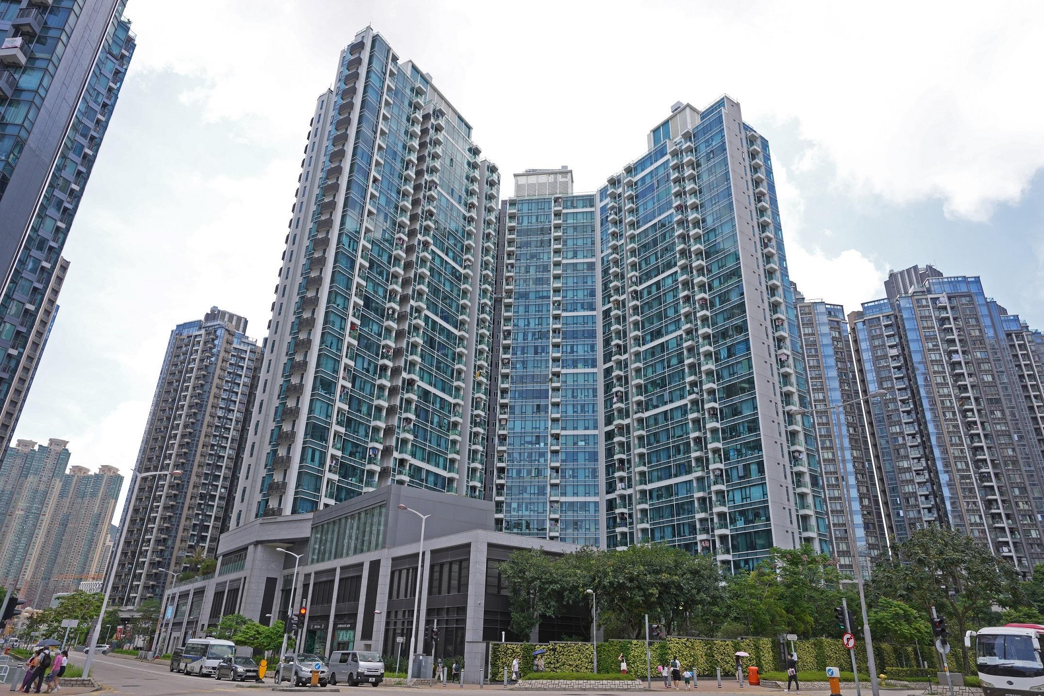 將軍澳The Parkside最新錄低層套三房戶獲利成交個案。