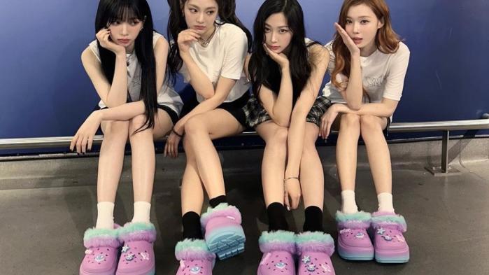 女團aespa x Crocs增高鞋款官網發售