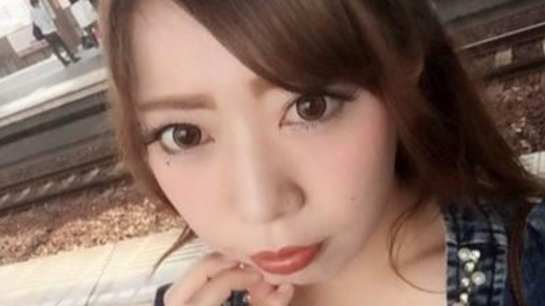 日媒報道疑為殺害二手店長的內田明日香。(網上圖片)