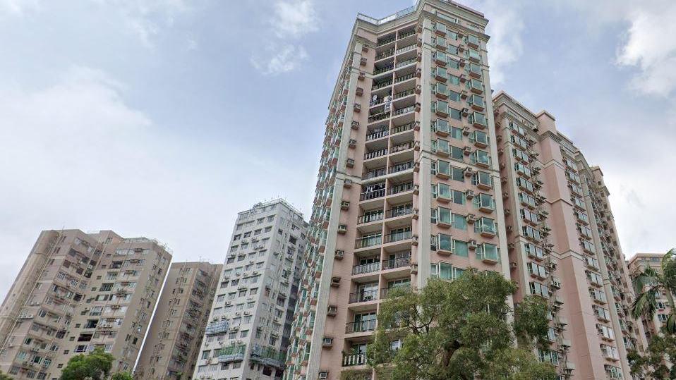 北角半山寶馬山花園高層海景套三房戶，獲內地專才即睇即租，以4萬元承租。