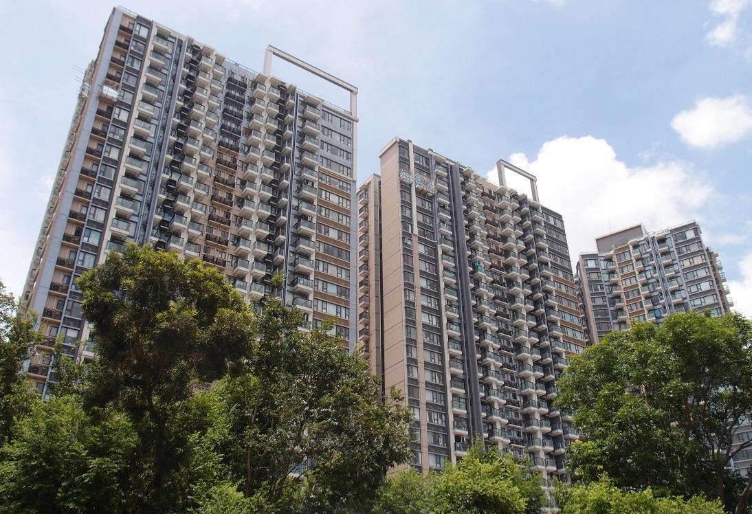 元朗溱柏錄低價二手成交，高層一房戶以455萬元沽出，呎價不足1萬元。