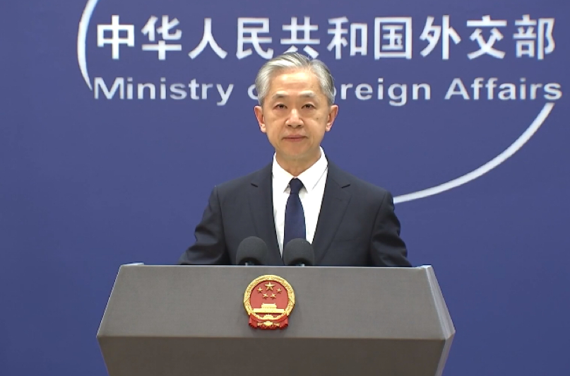 外交部發言人汪文斌說，李家超本人已經收到美方發出的與會邀請。據了解，李家超因為日程原因，將委派財政司司長陳茂波代為出席。