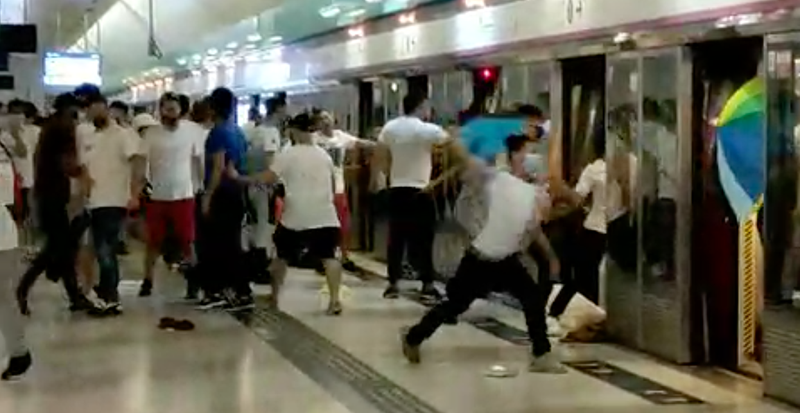 2019年元朗721白衣人襲擊事件，前立法會議員林卓廷等7人被控暴動罪