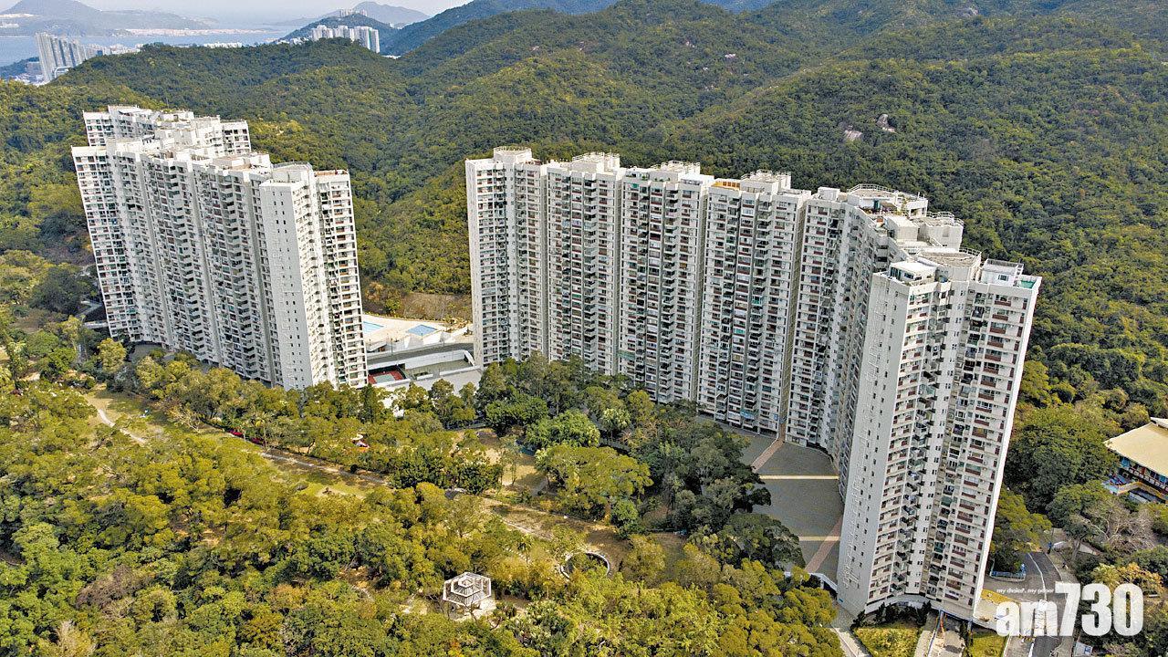 北角老牌豪宅屋苑賽西湖大廈，最新套三房開揚戶成交，長情業主持貨27年帳賺逾千萬離場。(資料圖片)