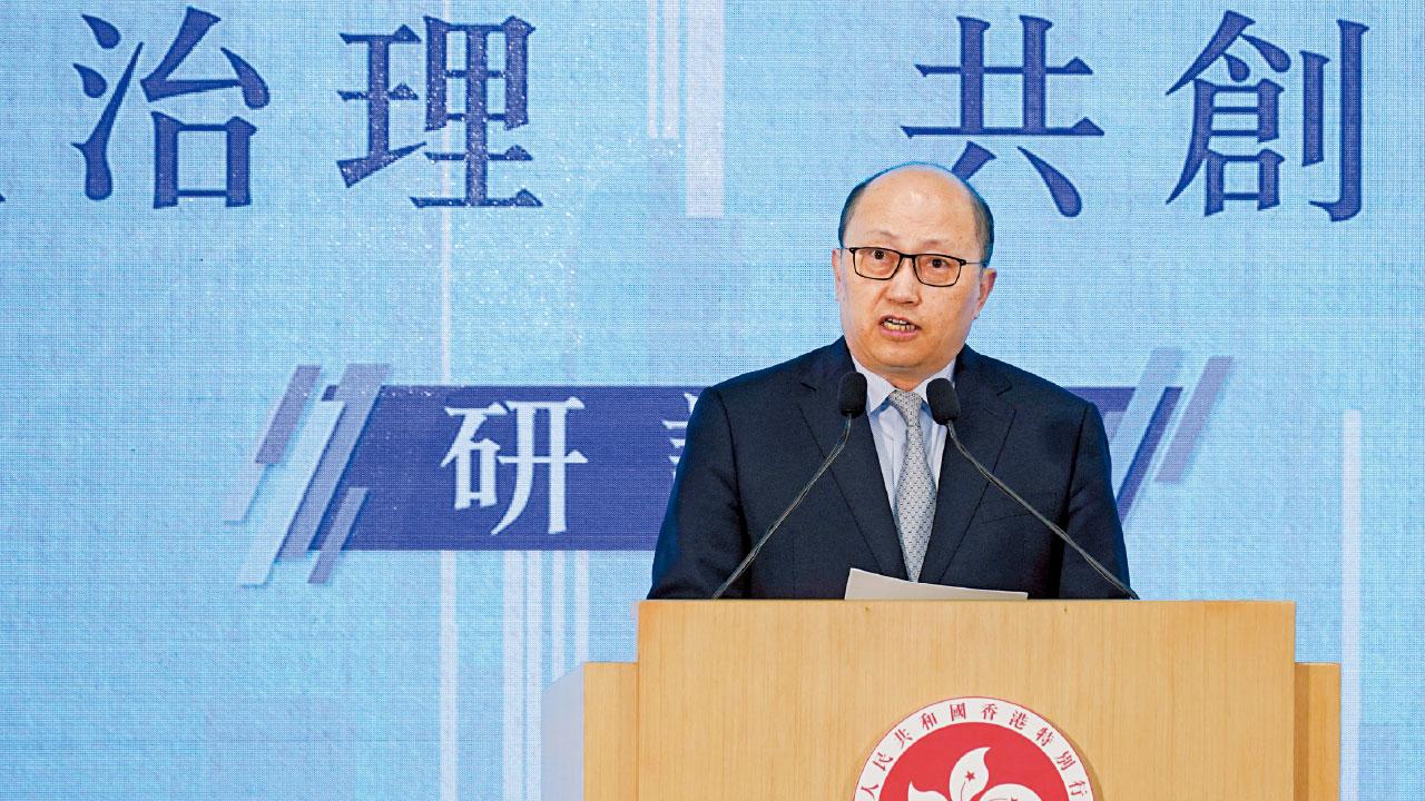 區選入閘惹熱議  鄭雁雄：非喊口號就變成愛國者  李家超：未獲提名者應優化自己