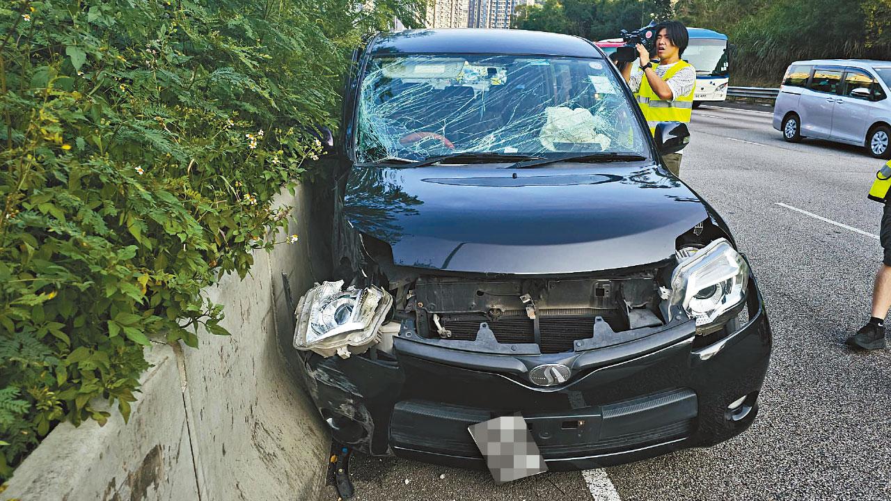 吐露港公路私家車自炒釀5傷 8月大男嬰與外傭飛出車外
