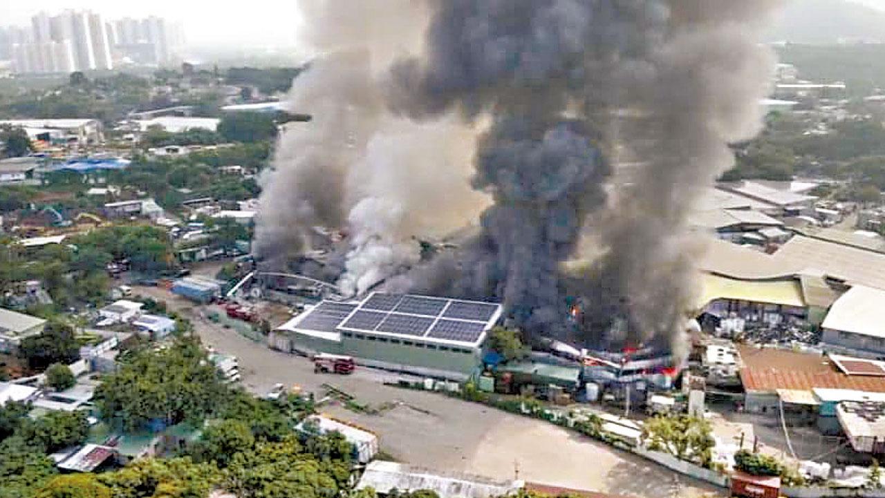 流浮山三級火 兩消防員遇爆炸受輕傷