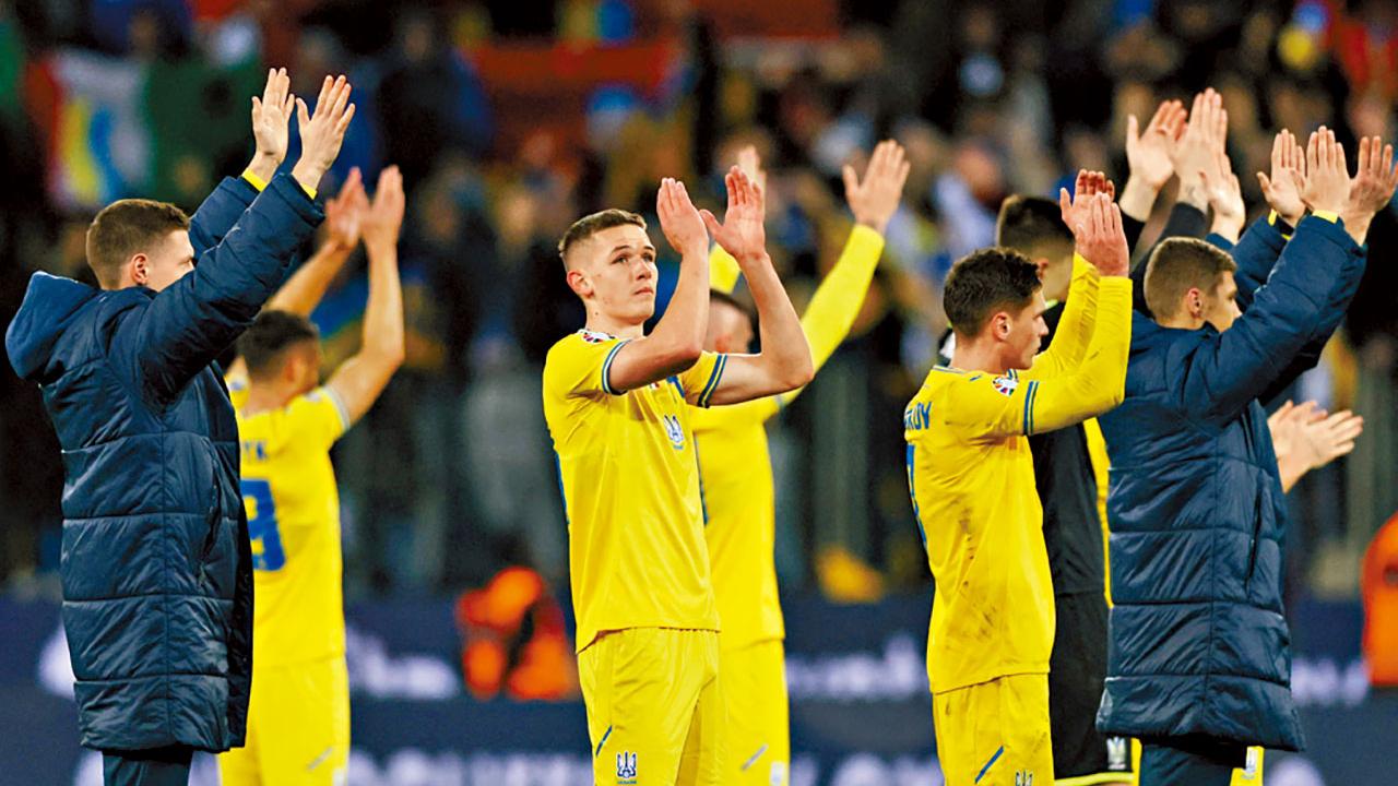 歐國外｜補時未獲判12碼 僅和意大利 烏克蘭遺憾轉戰附加賽
