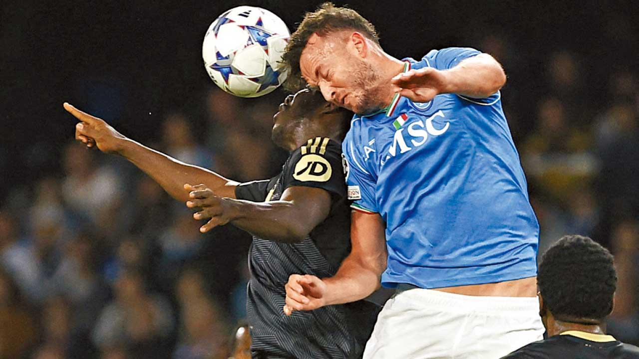 意甲｜拿玻里倒灶 教頭勢被炒