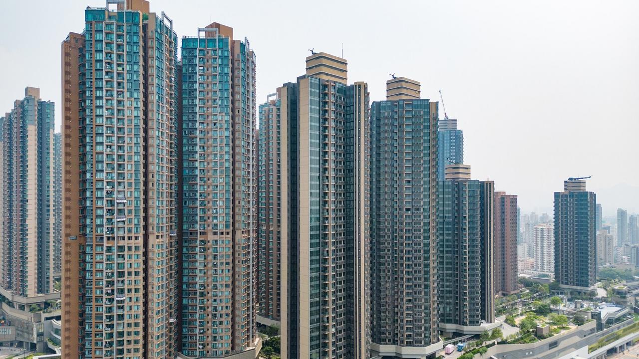 新盤去貨慢 私宅連月「零動工」