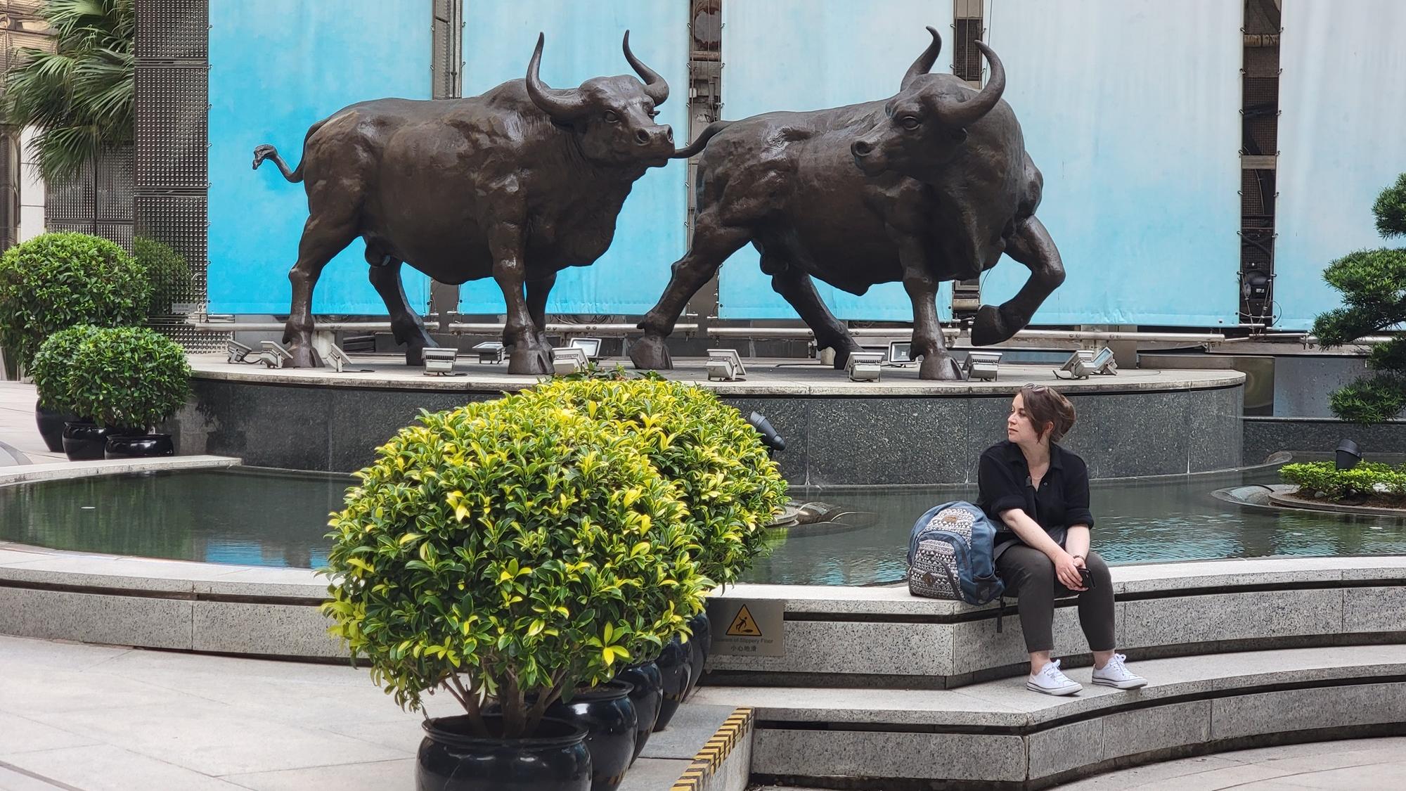 大市持續反覆拉鋸於各組移動線之下