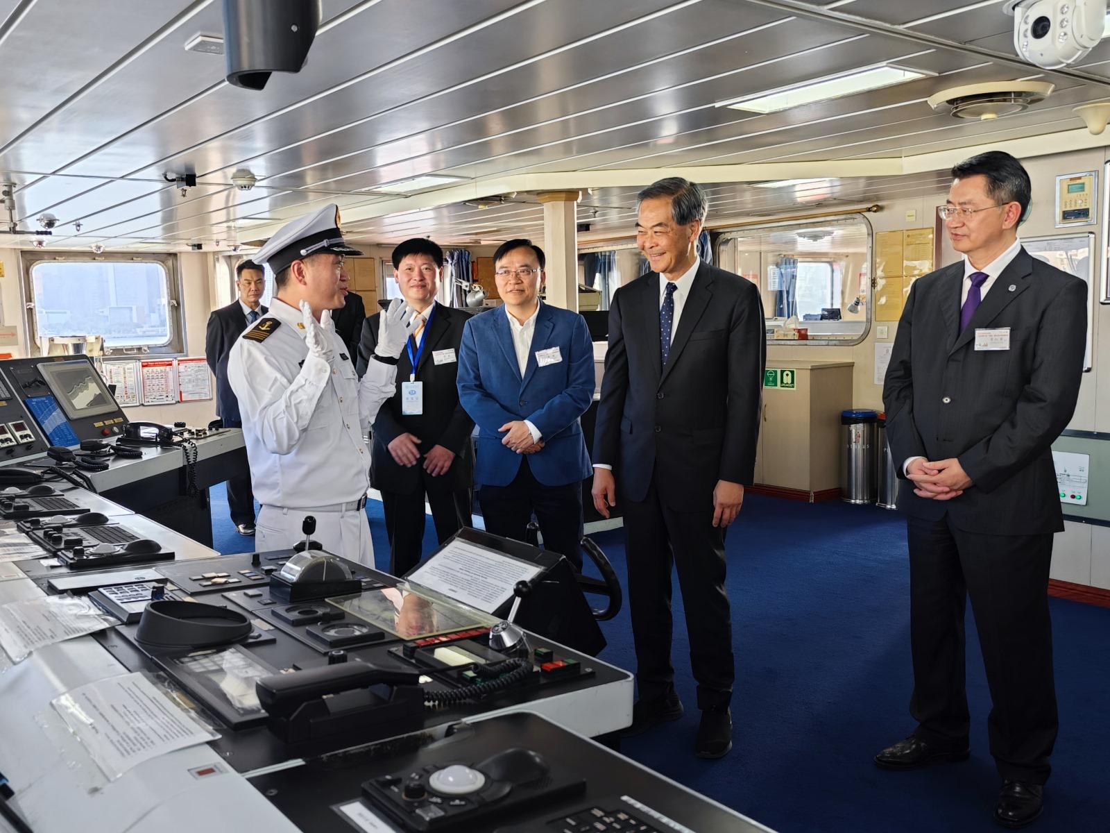 大連海事大學「育鯤」再訪港　周一起開放參觀