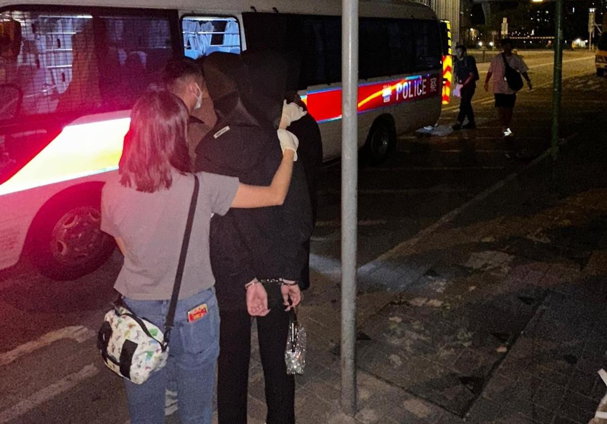 警觀塘偉業街搜兩單位檢229萬元毒品　4人被捕最細為17歲少女