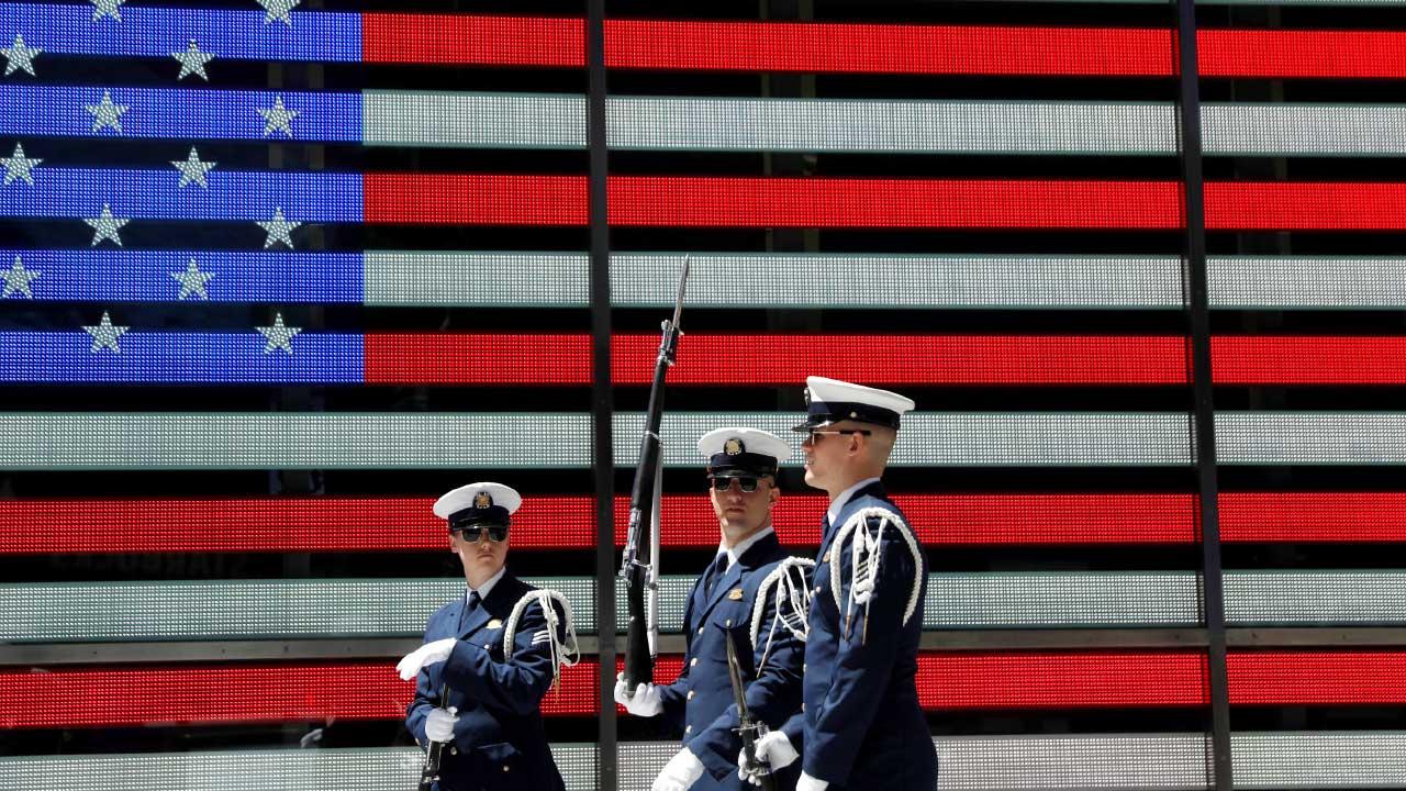 穆迪降美國評級展望料影響有限