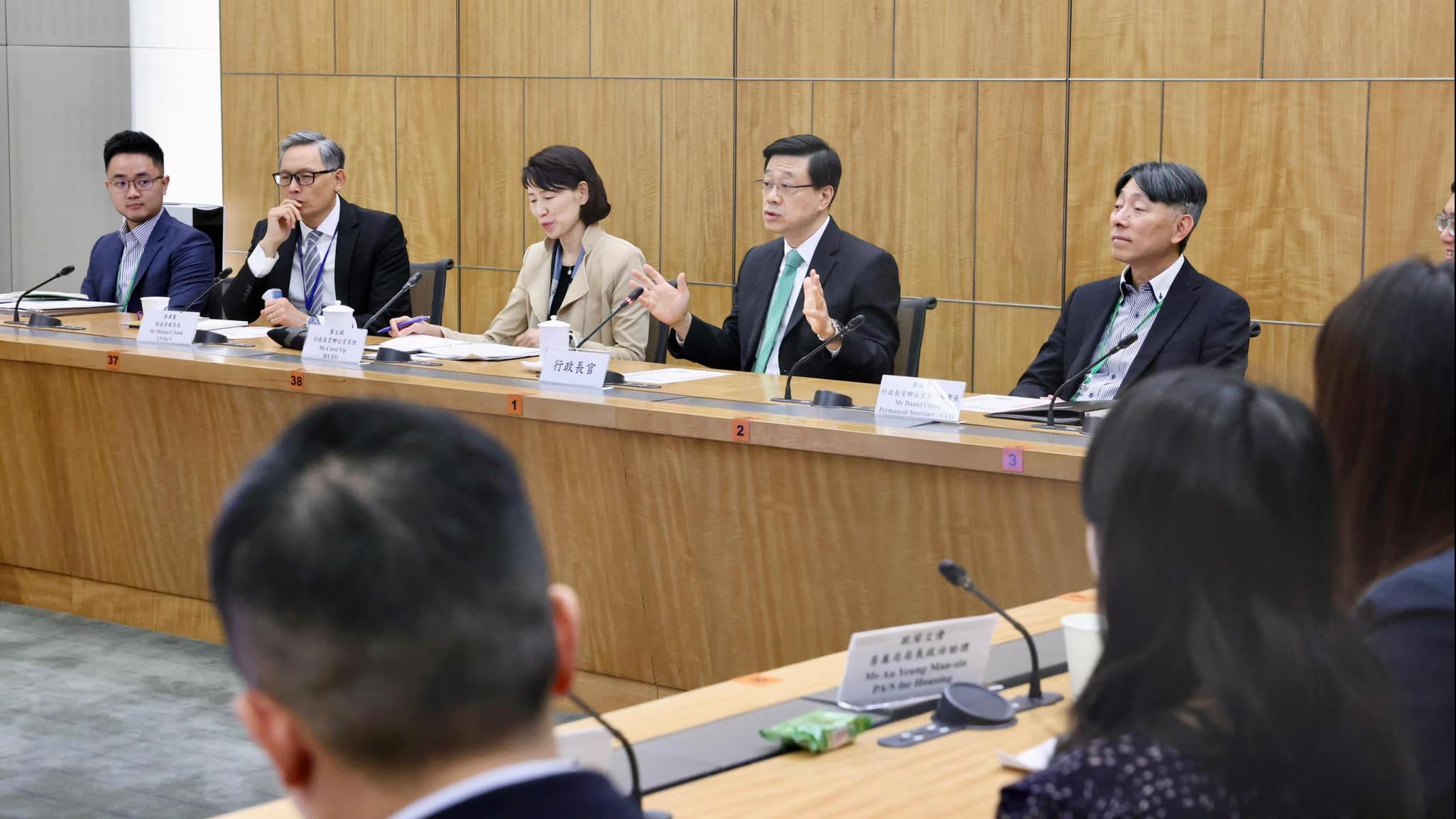 32名副局長及政助赴內地考察　歷年來最大規模研修班