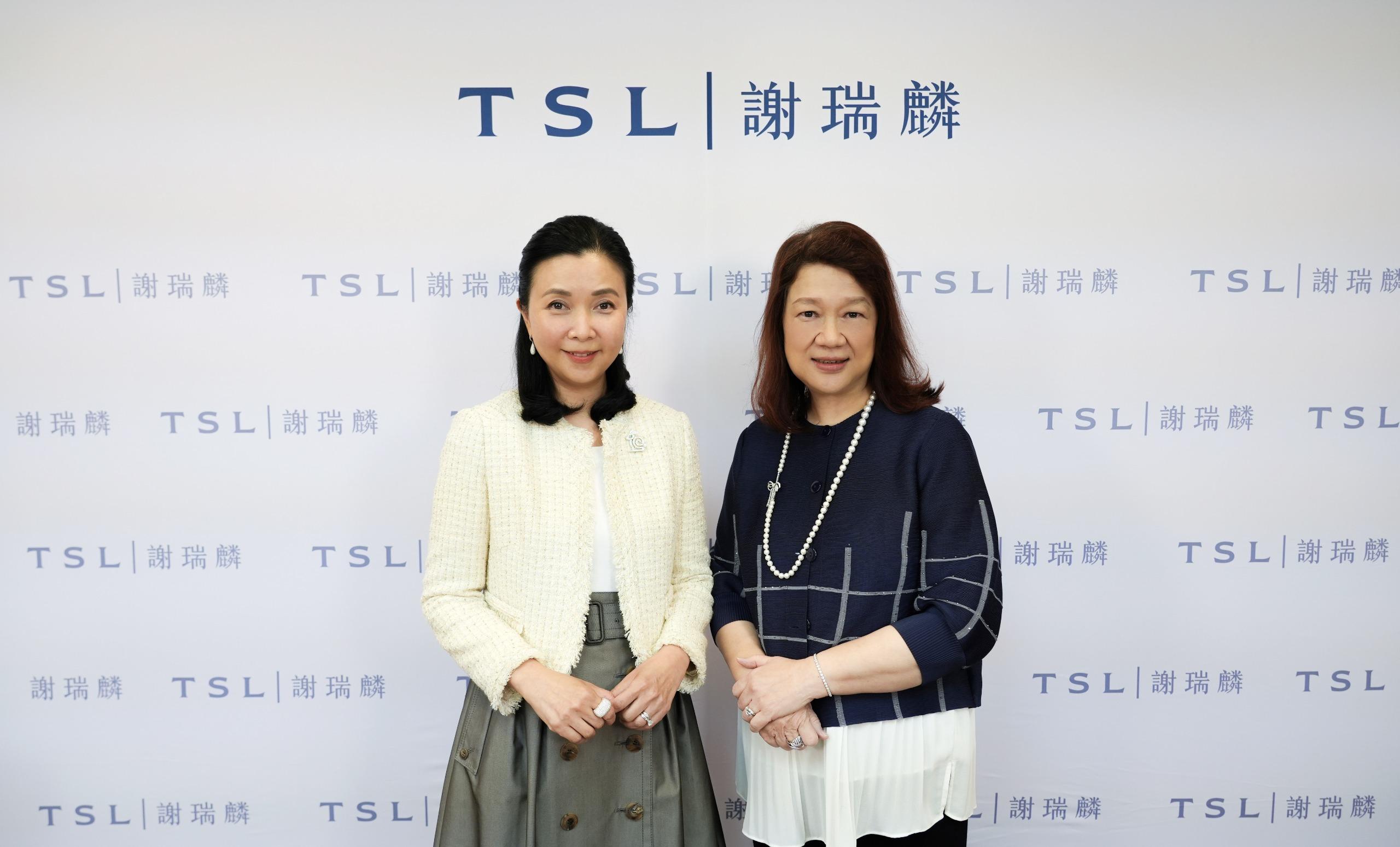 謝瑞麟集團主席及行政總裁謝邱安儀  (左)，及副主席、首席策略暨財務官、公司秘書及執行董事伍綺琴(右)。