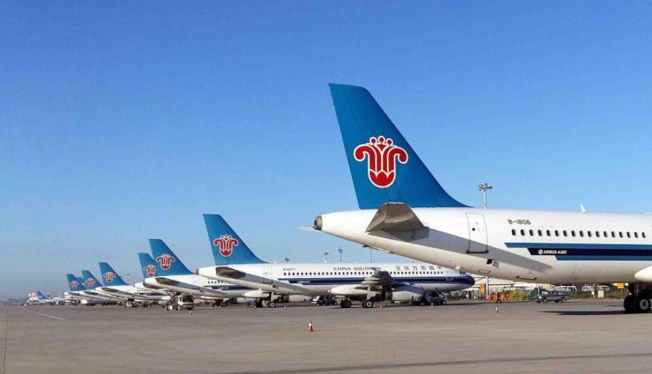 南方航空系統故障 網民瘋搶10蚊機票 官方認數：全部有效