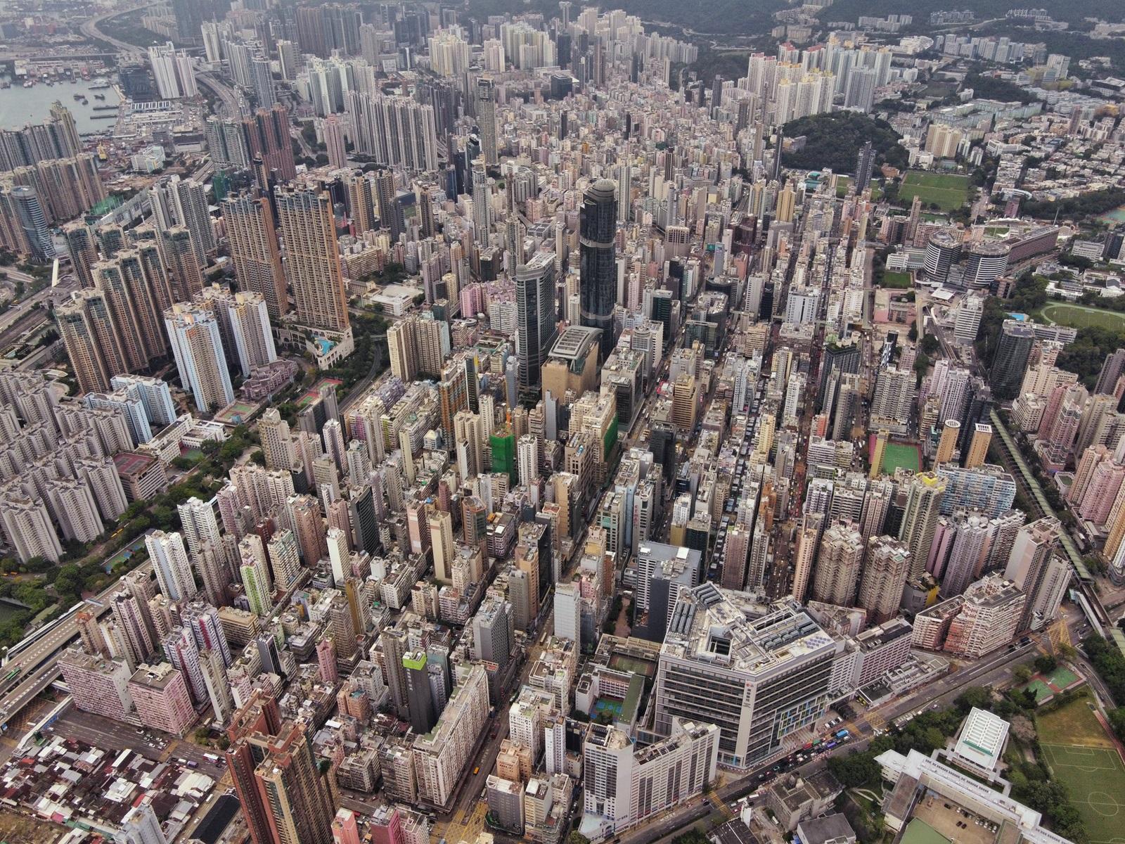 悲情泛濫下湧現利好因素