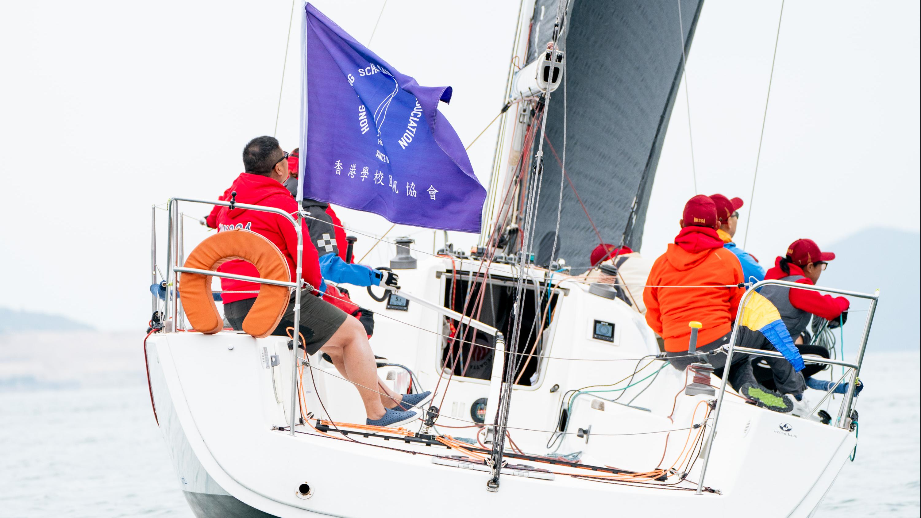 世界航商大會母校盃帆船賽今日舉行。