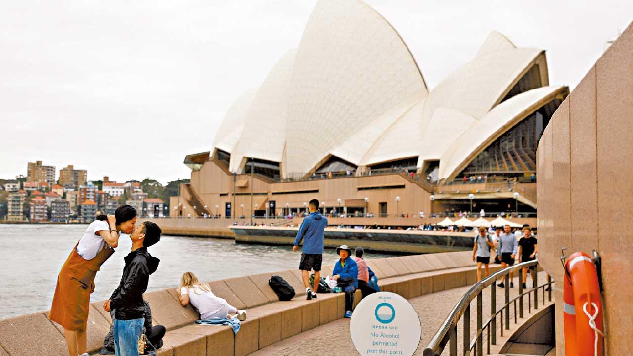 澳洲提高學生簽證英語要求 兩年內減收一半移民