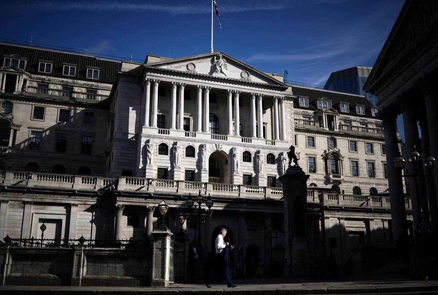 央行議息｜英倫銀行利不變 英鎊升1%