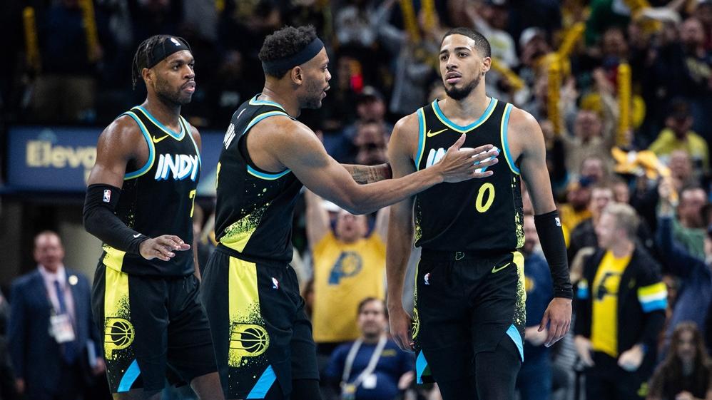 溜馬在季中錦標賽晉級四強。(路透社)