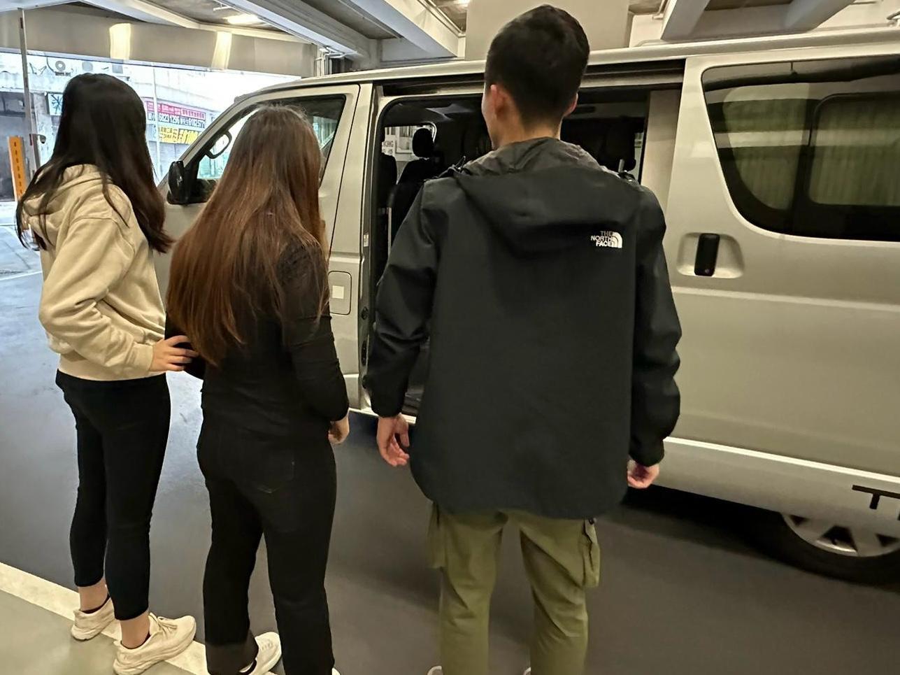 警葵涌酒店掃黃拘29歲內地女　深水埗髮廊地舖變無牌按摩院拘3女