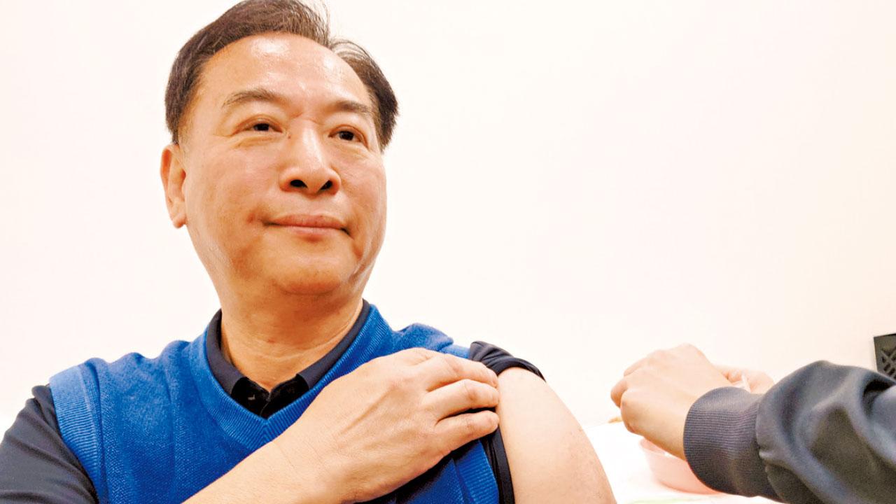 接種疫苗 對抗三疫大流行