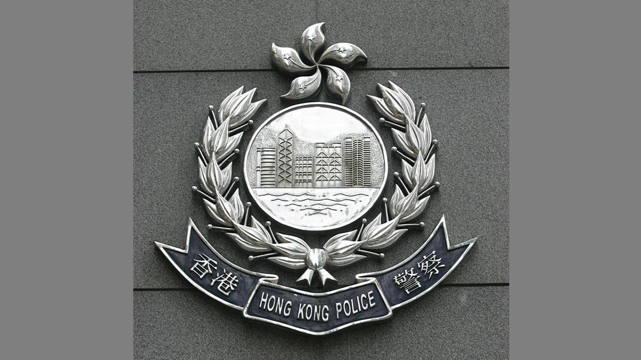 警方指垃圾車司機涉嫌危險駕駛導致他人死亡被捕，他現正被扣留調查。